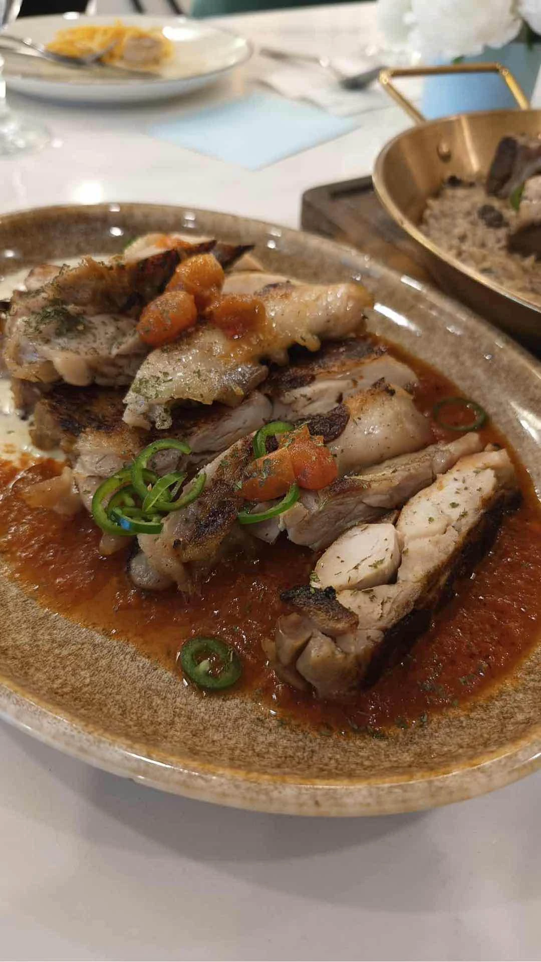Pollo Romesco