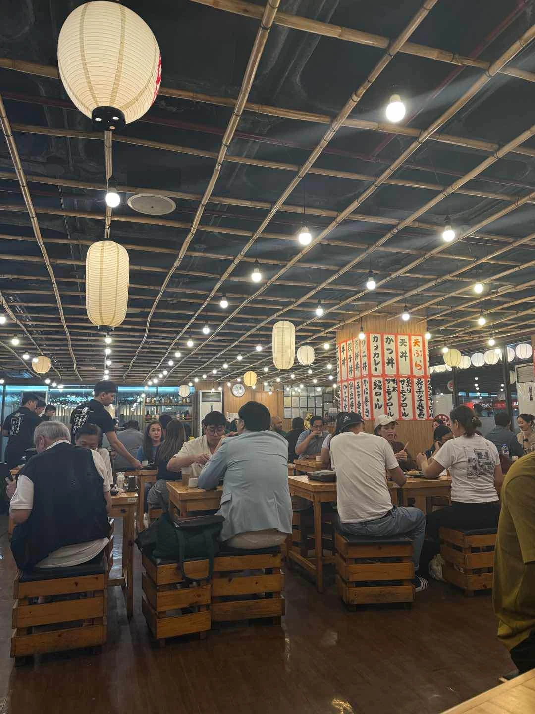 Ambiance of Manmaru