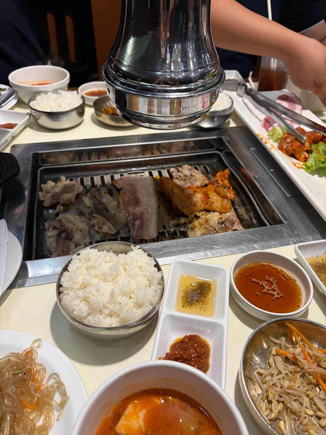 kaya family set (samgyupsal, bulgogi, wusamgyup)