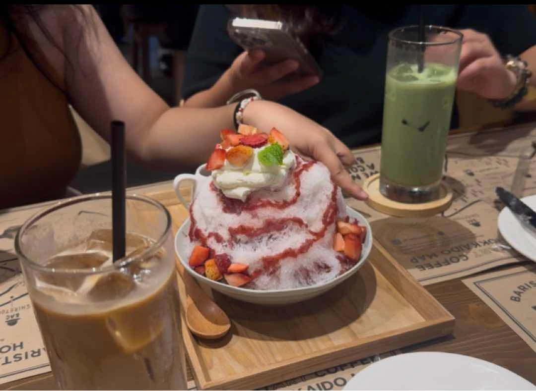Strawberry Shaved Ice!! MUST-TRY (theres a japanese name for it that I forgot)