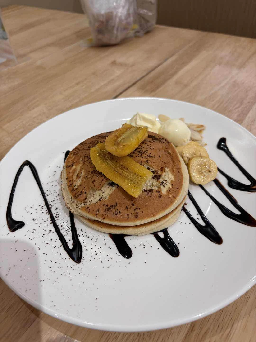 Banana chocolate souffle pancake
