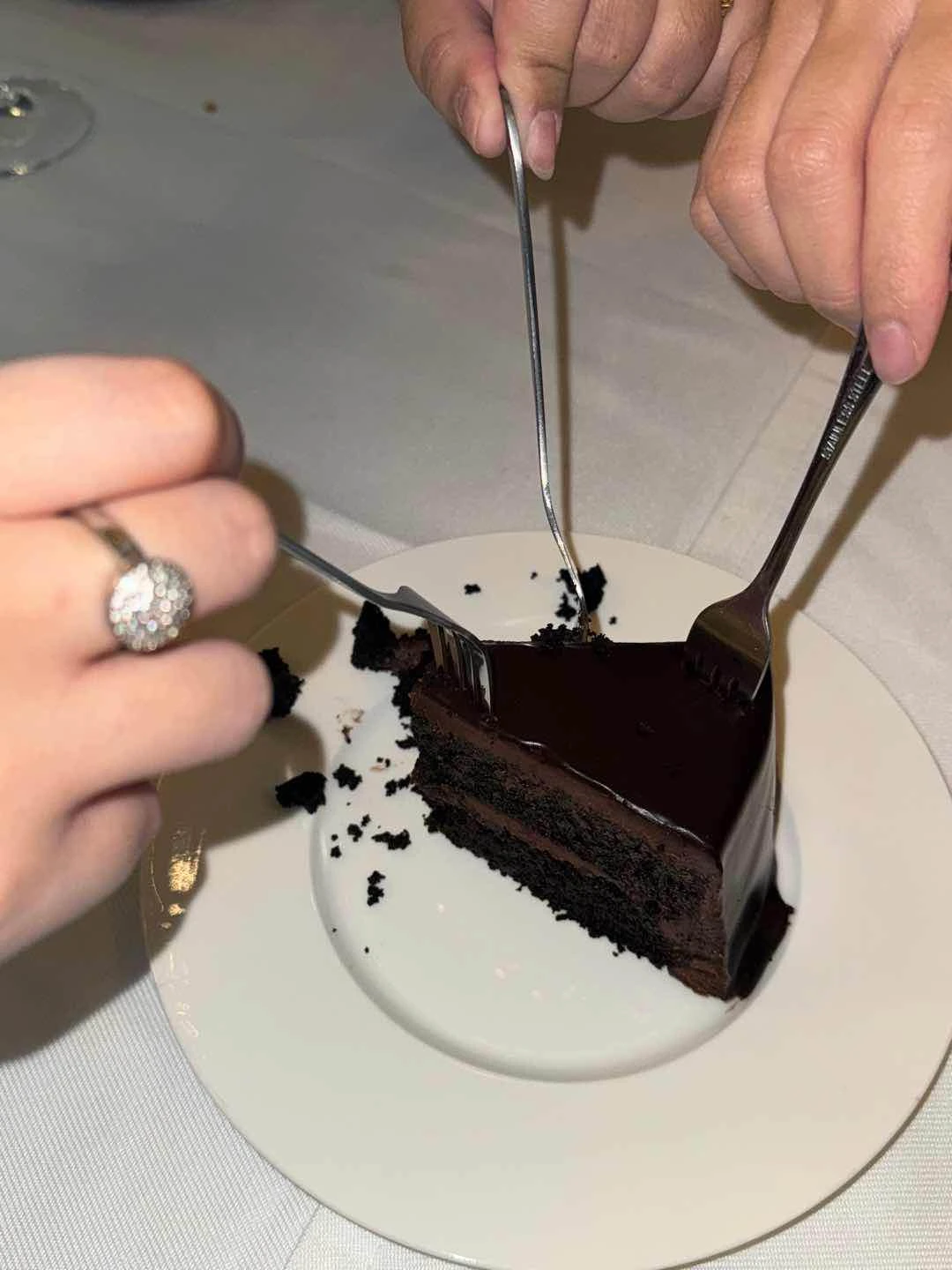 Chocolate Cake - 6.5/10 of Oro Plato