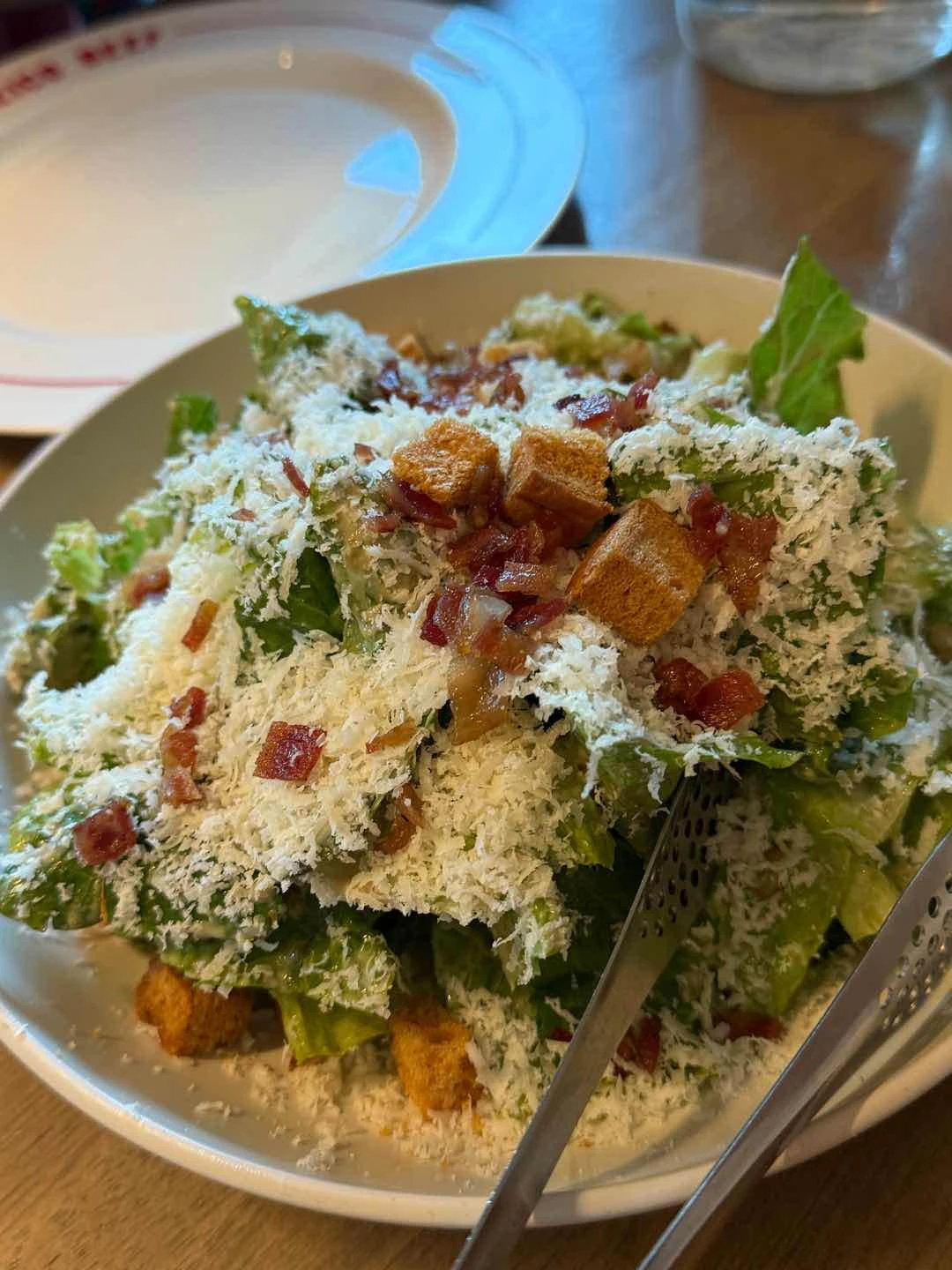 caesar salad of Chingolo Deli