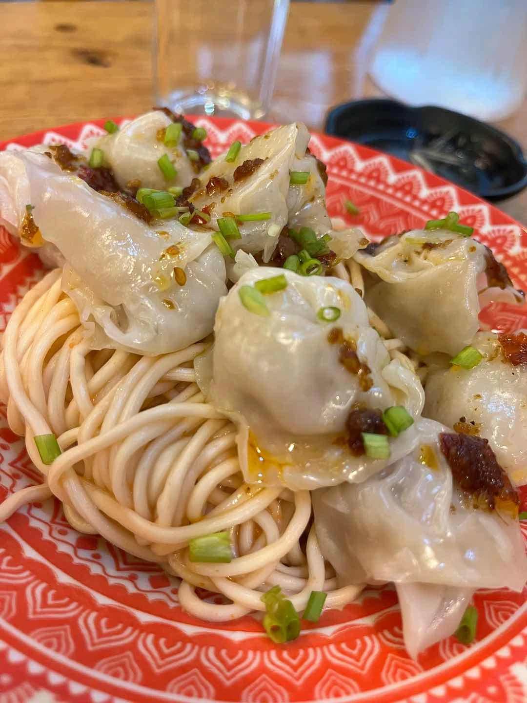 wonton spicy noodles