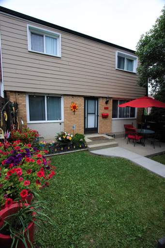 Photo of Creston Place Property Image