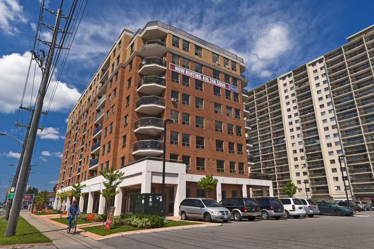 Photo of Harding Square Property Image