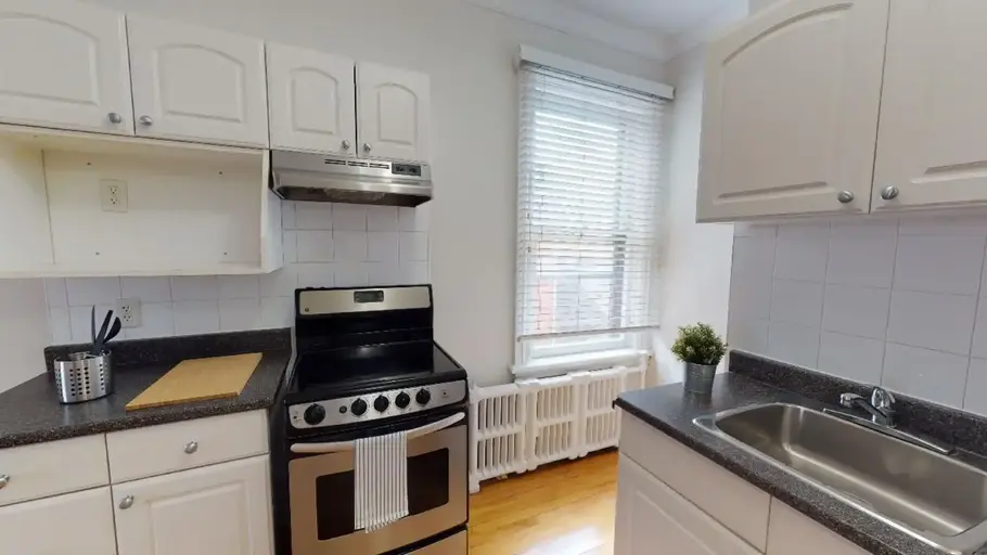 Photo of 149 MacLaren Property Image