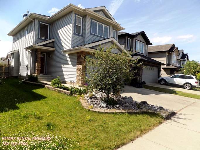 Photo of 130 65 Street Southwest Property Image