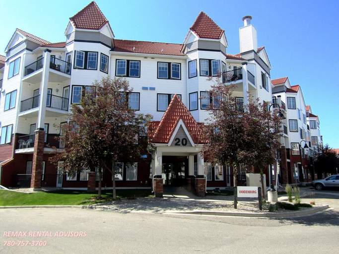 Photo of #235 20 Royal Oak Plaza Northwest Property Image