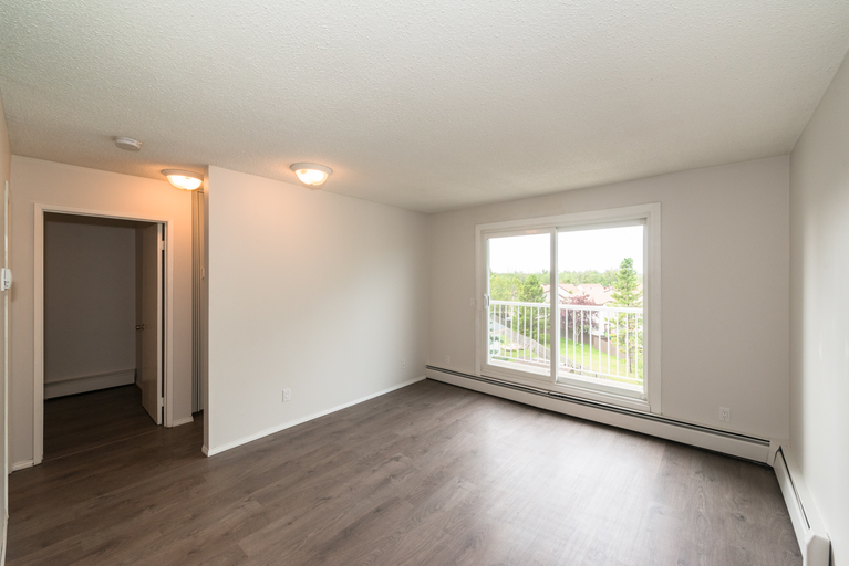 Photo of Meadowside Estates Property Image