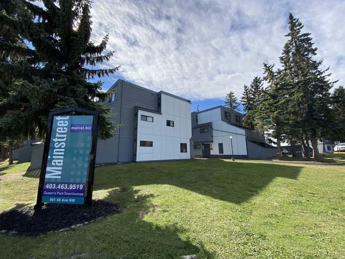 Photo of Queen's Park Townhomes Property Image