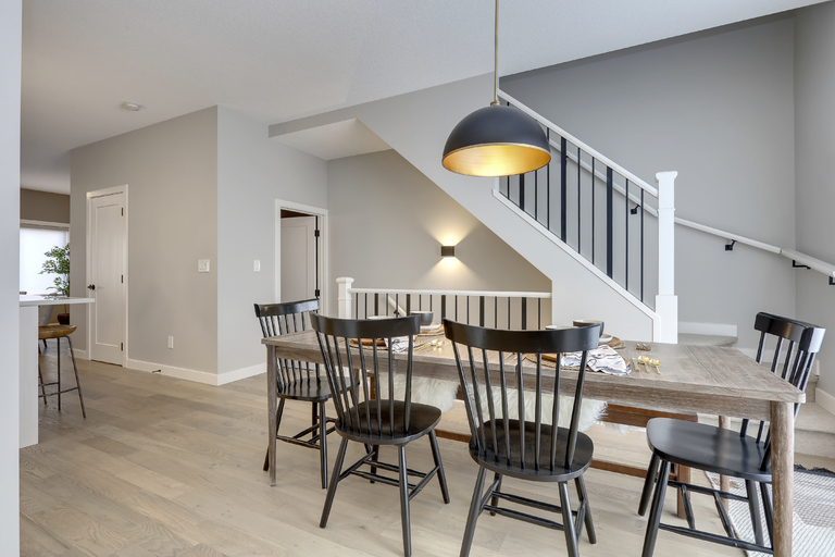 Photo of Luxury Townhome 3 Bedroom for Rent - Located in NW Inner City Property Image