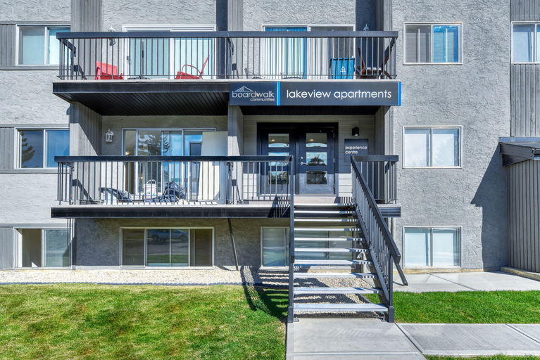 Photo of Lakeview Apartments Property Image