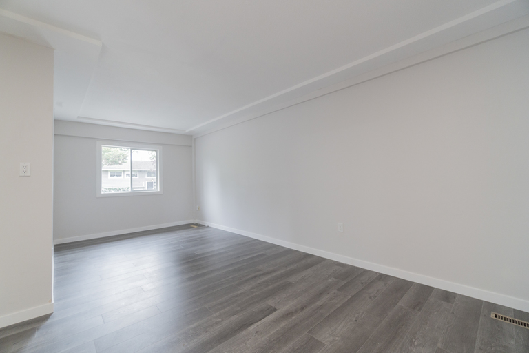 Photo of Fully Renovated House for small Family. Property Image