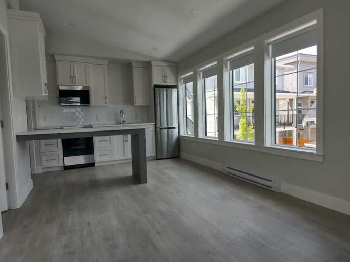 Photo of Charming Coach House in Cedarbrook Property Image