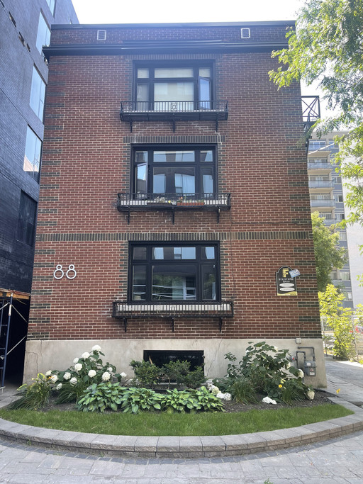 Photo of 88 Nepean St. Property Image