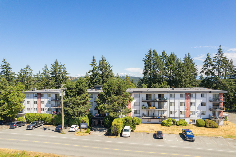 Highland Place Apartments 2600 Highland Blvd., Nanaimo RentBoard