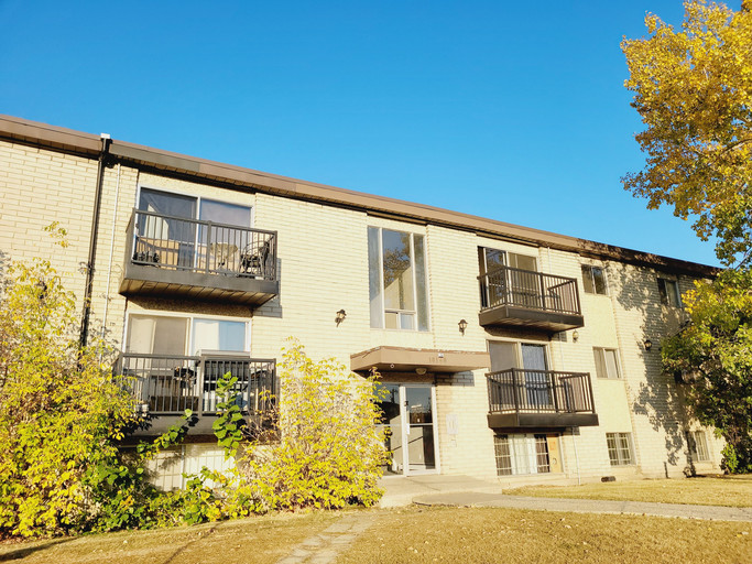 Photo of 10140 - 156 Street NW - Christina Manor Property Image