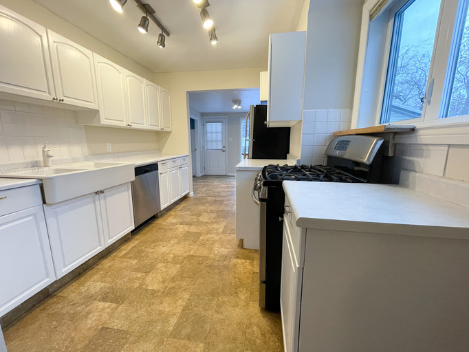 Photo of 11329 126 St Northwest Property Image