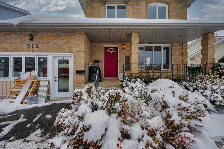 312 Waterloo Drive House in Kingston RentBoard