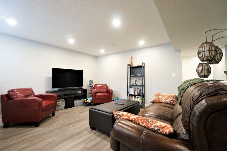 Photo of HUGE SPACIOUS LEGAL BASEMENT SUITE! 2 XXL BEDROOM-INSUITE LAUNDRY-HUGH SHARED YARD-MILLWOODS Property Image