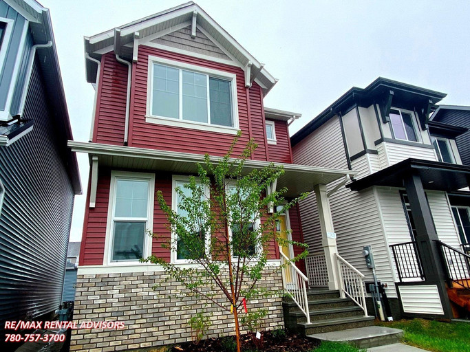 Photo of BSMT 2928 Coughlan Green Southwest Property Image