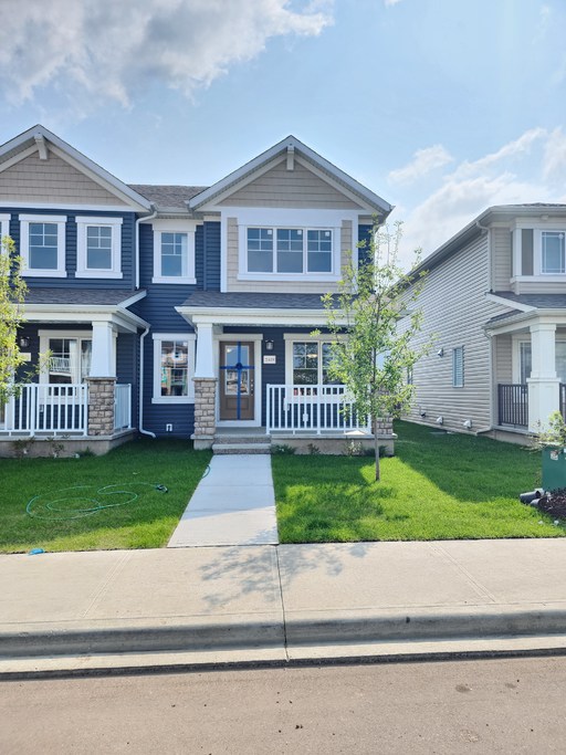 Photo of Beatiful 3 bedroom plus bonus room available for rent. Property Image