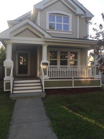 Photo of Spacious 3 bed 2.5 bath house*Double garage*Fenced Yard w/Deck*Storage space* Property Image