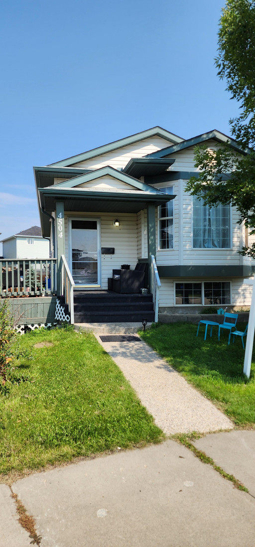 Photo of Updated 2 bed 1 bath basement suite*Private In-Suite Laundry*Fenced Yard* Property Image