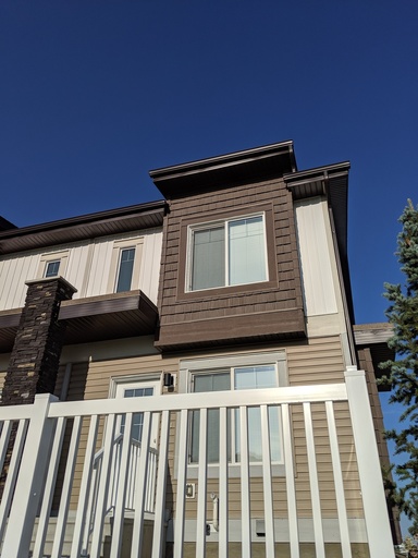 Photo of 2215 24 St - 34 Property Image