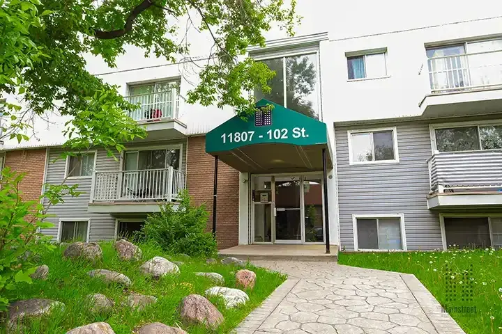 Photo of Madison Court Property Image