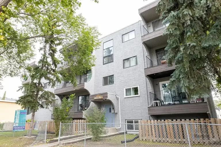 Photo of Washington Court Property Image