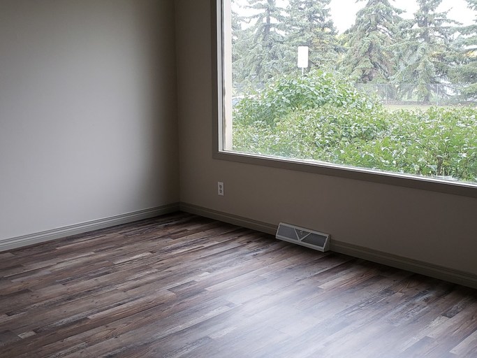 Photo of Ascot Garden Townhomes - Affordable, Quiet, Family Friendly Rentals Property Image