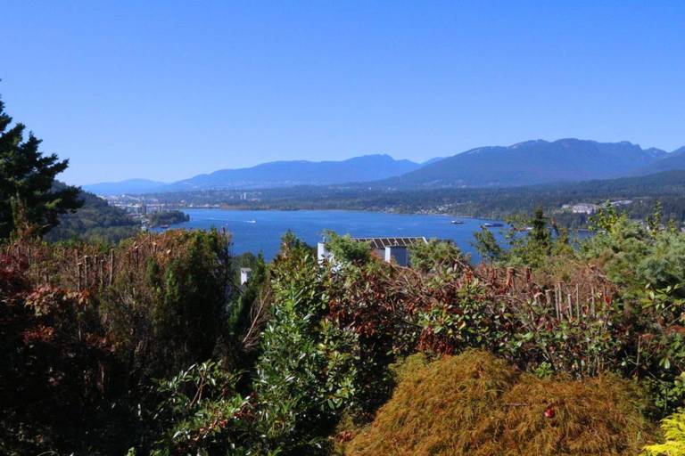 Photo of Beautiful 5 Bedroom House In Burnaby with VIEWS!! Property Image