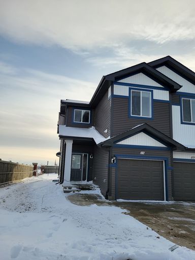 Photo of 3 Bedroom Rosenthal Townhouse End Unit Property Image
