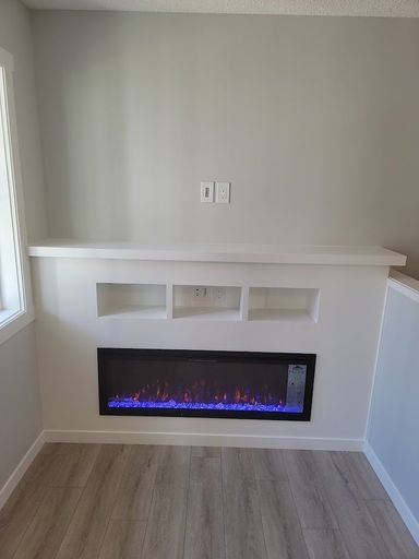 Photo of 1 BED UNIT WITH ATTACHED GARAGE AND EXTRA PACKING LOT. Property Image