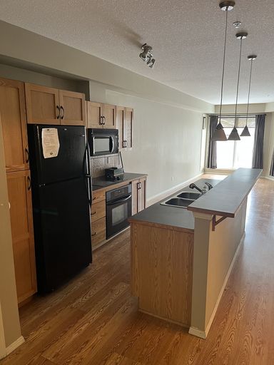 Photo of 2 bed 2 bath downtown condo Terrace Court Property Image