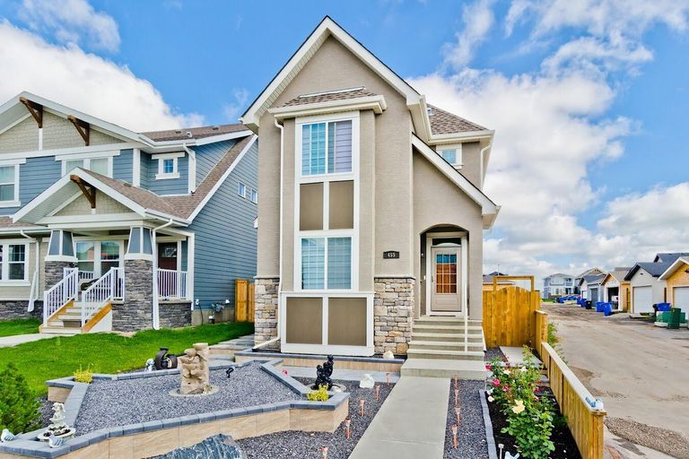 Photo of 5 Bedroom house in Mahogany with double garage Property Image