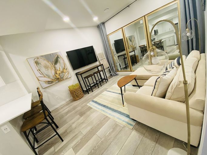 Photo of Brand New Legal Basement with 2 Queen Beds Fully Furnished Property Image