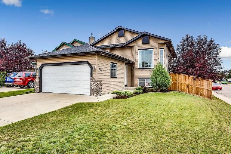 Photo of 5bed, 3 Bath, Walking to RJ Hawkey school Property Image