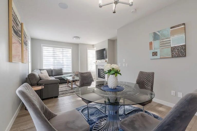 Photo of Cozy Furnished 2 Bed + Den, 2.5 Bath in Killarney S.W Property Image