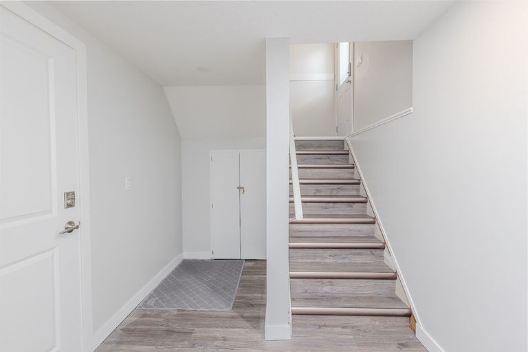 Photo of fully furnished suite Property Image