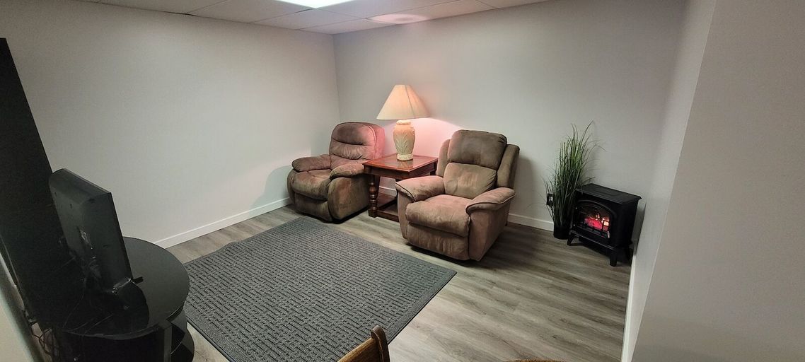 Photo of Cozy 1 bedroom basement suite Property Image