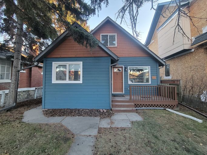 Photo of 1.5 story house Property Image