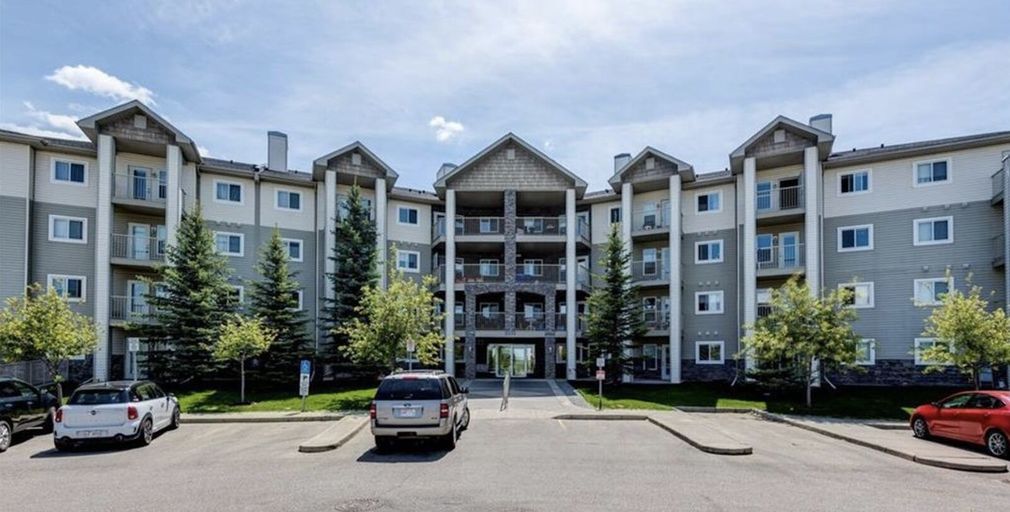 Photo of 2 bedroom condo +55 building lots of amenities Property Image