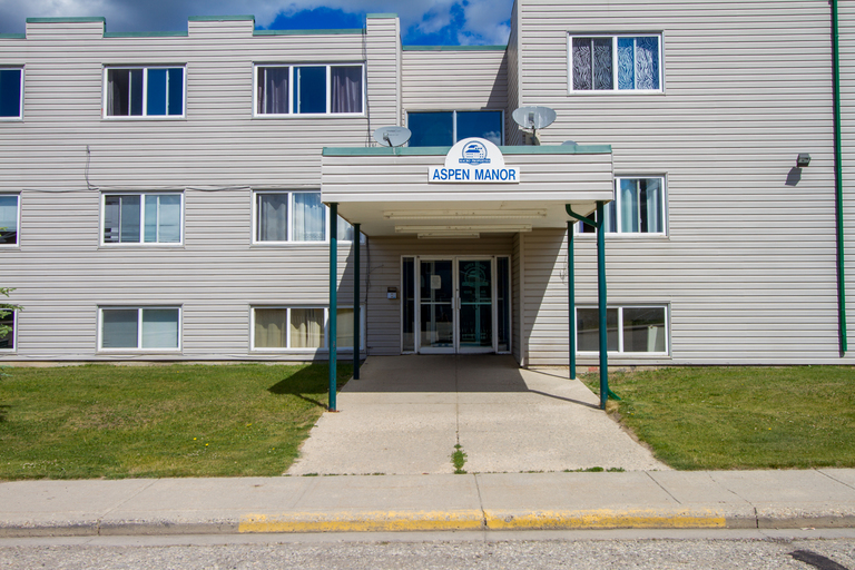Photo of Aspen Manor & Le Grande Property Image
