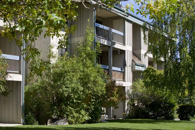 Photo of Cedars Of Calgary Property Image