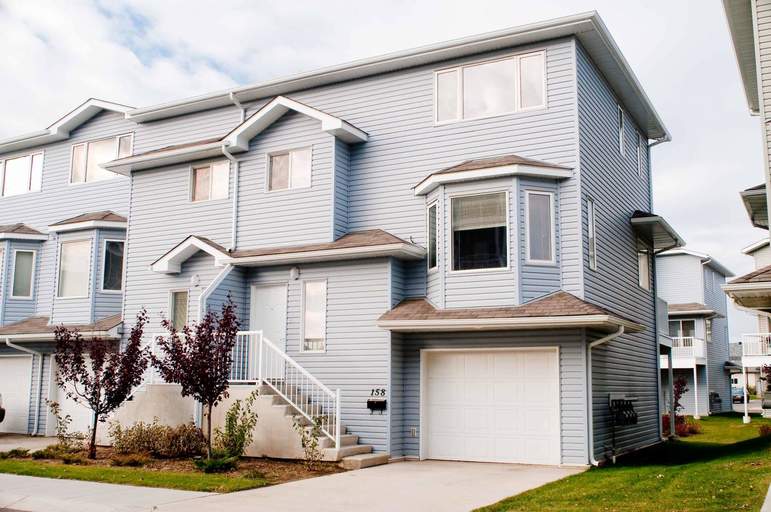 Photo of Lakewood Townhomes Property Image