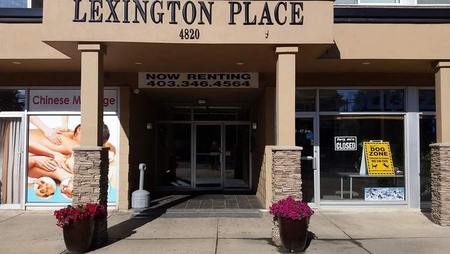 Photo of Lexington Place Property Image