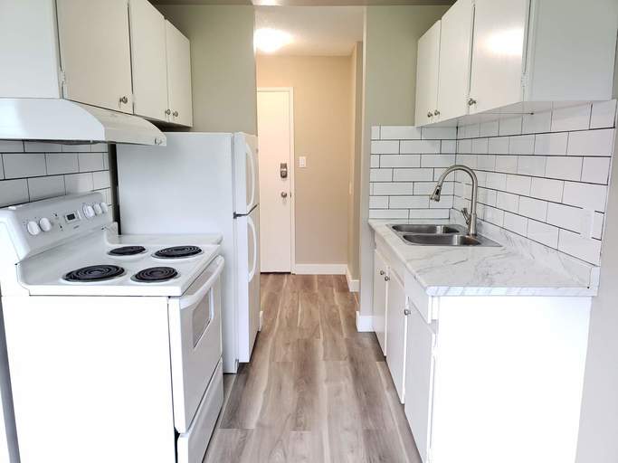 Photo of Cambridge Manor Property Image